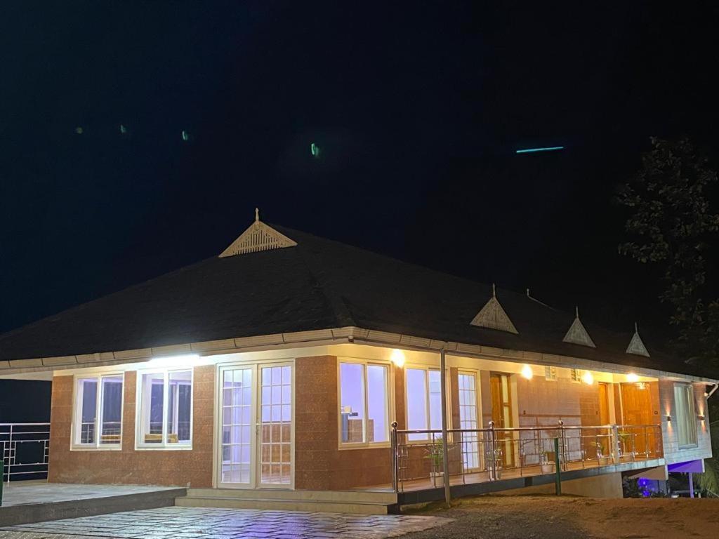 Earth Lounge Resort Вагамон Екстер'єр фото